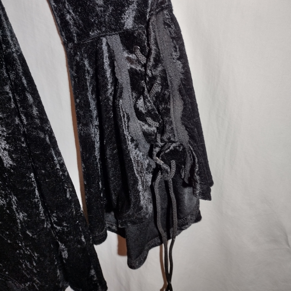 Lip Service Lace-up Top Size M  TRIPP NYC ROYAL BONES - Picture 6 of 13